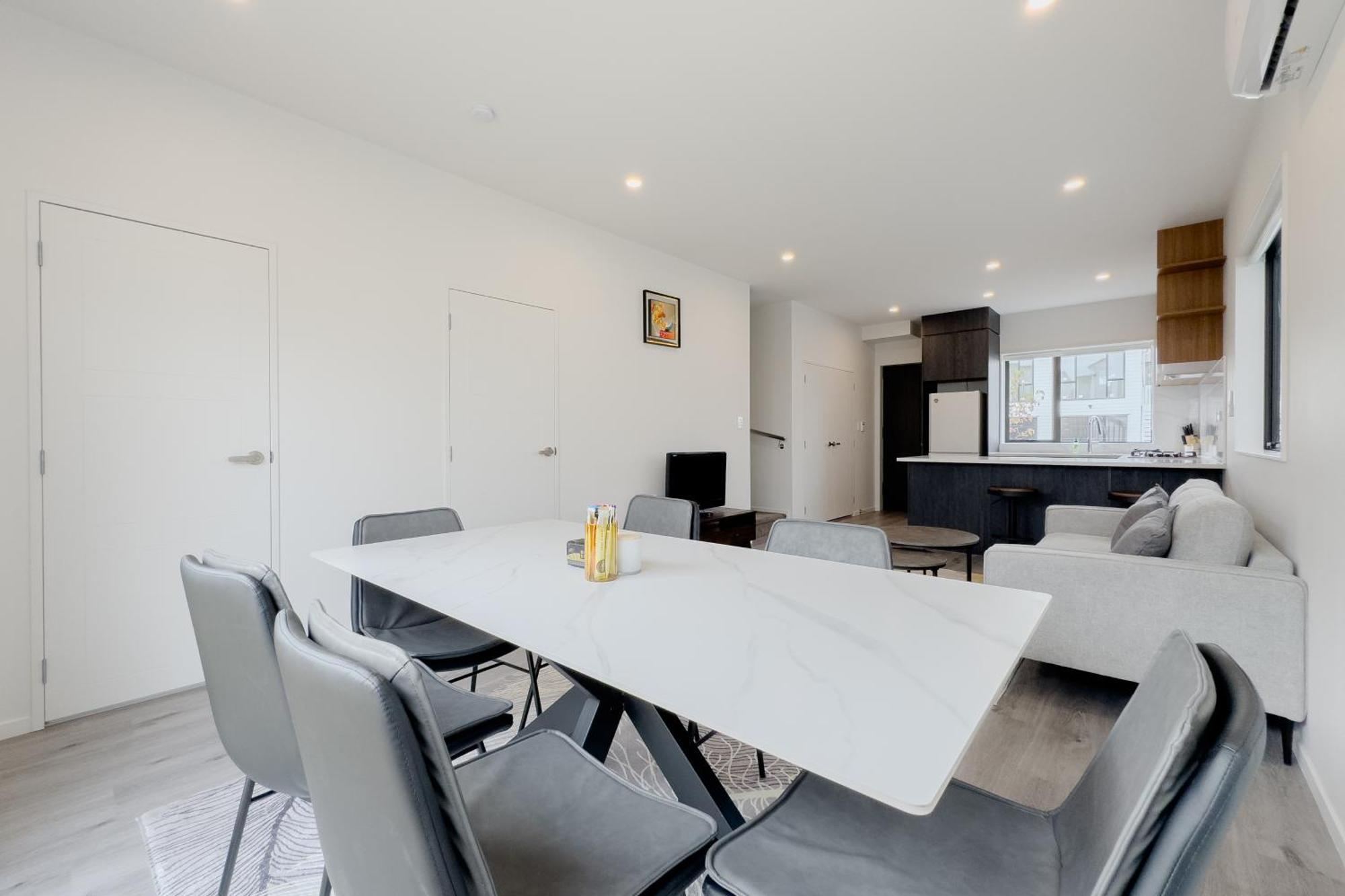 Вілла Modern 3-Bds Townhouse In South Окленд Екстер'єр фото